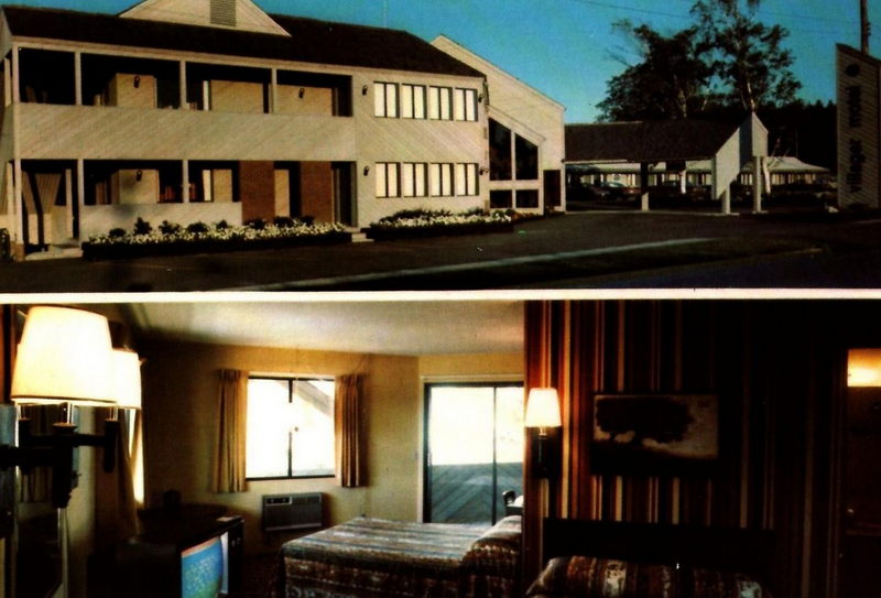 Villager Motel (Econo Lodge, Knights Inn) - Vintage Postcard